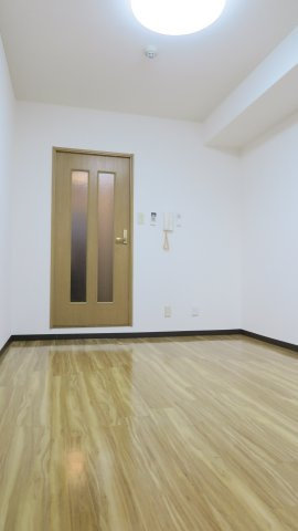 ライズ芦原橋の居間・リビング
