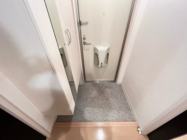 アンジュールの玄関