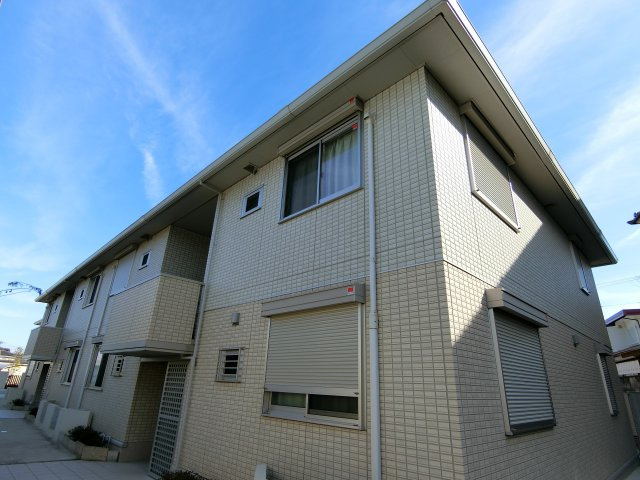 アンジュールの外観