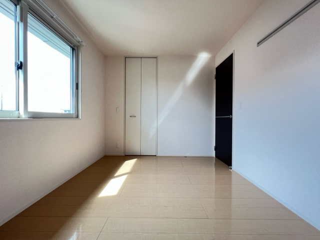 アンジュールの洋室