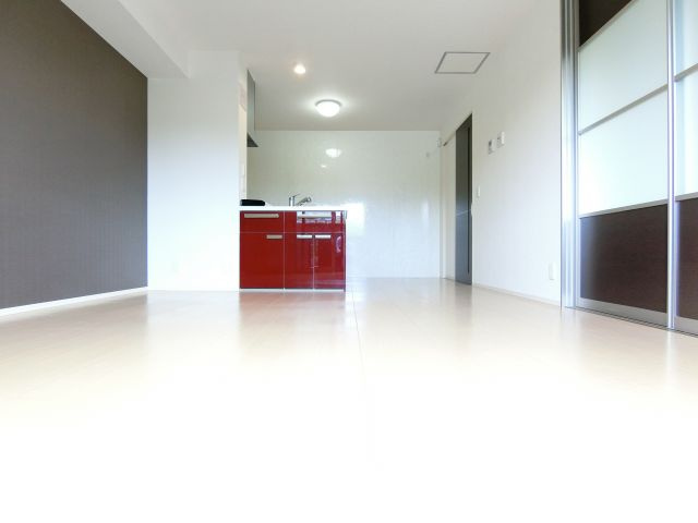 サウスメゾンジャスミンの居間・リビング