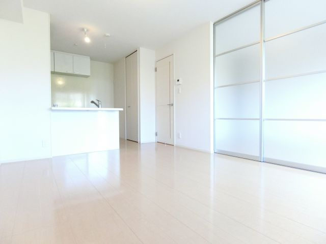 プランドールセレナの居間・リビング