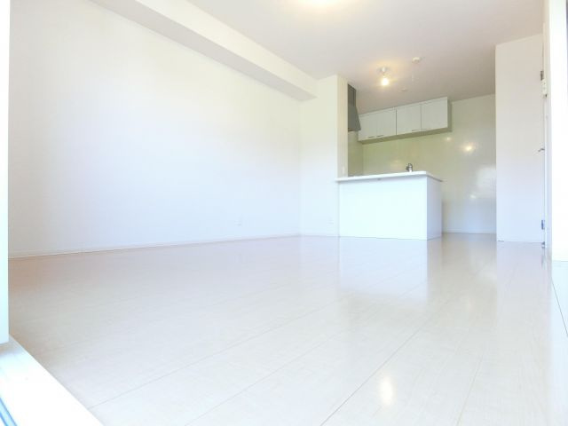 プランドールセレナの居間・リビング