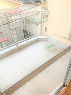 【バルコニー】 | 川岸マンション