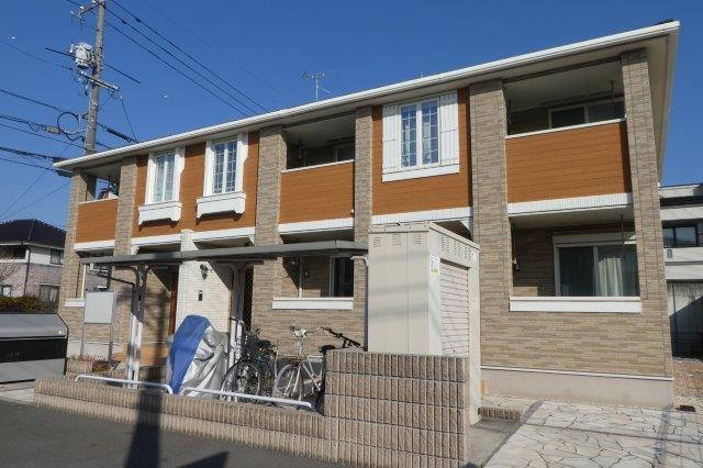 倉敷市吉岡のアパートの外観