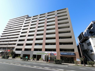 【外観】 | 総戸数123戸、平成15年1月築のマンションです。
専有面積75.14平米、2SLDKのお部屋となります。