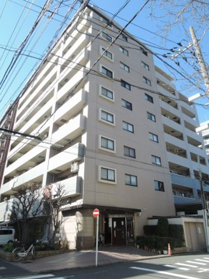 【外観】 | ポートハイム第7吉野町 | 総戸数61戸、平成10年4月築のマンションです。
専有面積61.71平米、3LDKのお部屋となります。