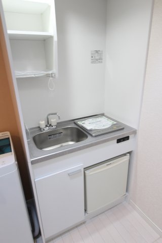 ユナイト高田ランペドゥーサのキッチン|同タイプ参考写真です。