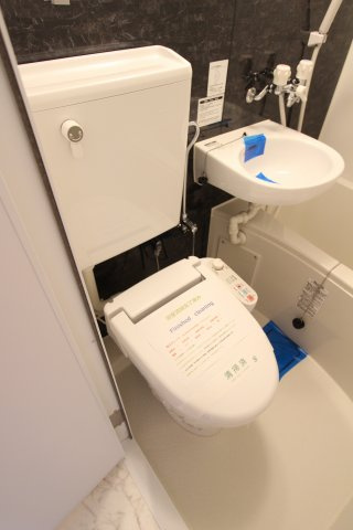ユナイト高田ランペドゥーサのトイレ|同タイプ参考写真です。