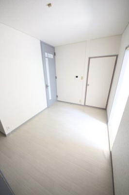 【居間・リビング】 | グレイスガーデンA棟