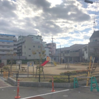 【展望】 | お子様も大喜びの公園が目の前に！