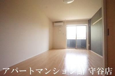 【寝室】 | ラパンブルー