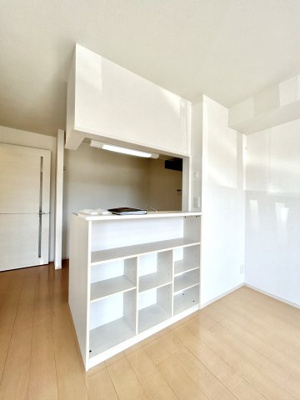 【居間・リビング】 | セジュール四季B棟 | ※同物件　別部屋写真です。