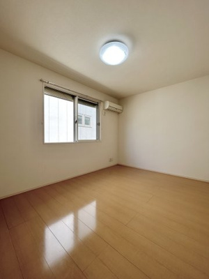 【洋室】 | セジュール四季B棟 | ※同物件　別部屋写真です。