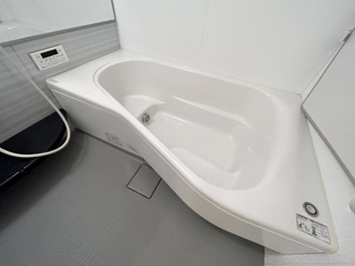 【浴室】 | セジュール四季B棟 | ※同物件　別部屋写真です。