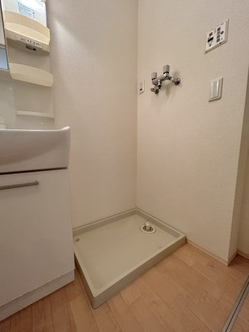 【洗面所】 | セジュール四季B棟 | ※同物件　別部屋写真です。