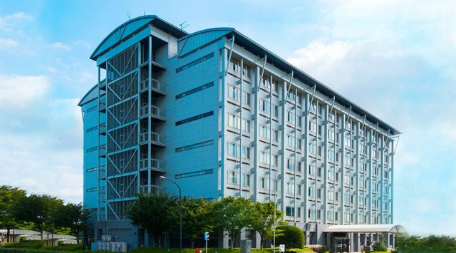 【外観】 | 飛幡ビル | 新日鉄工場入口近くのオフィスビル♪広さも200㎡まで選べます。