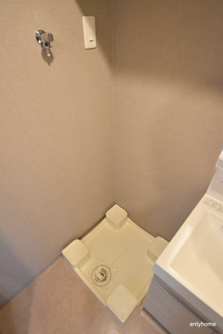 コンフォリア江坂広芝町　仲介手数料無料のその他