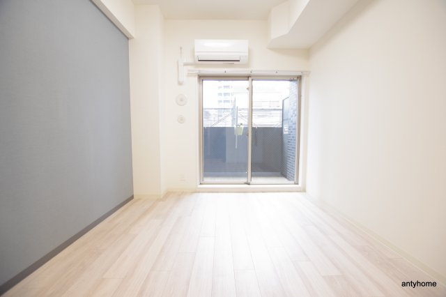 SHOKEN Residence大阪都島(旧：ララプレイス都島プリエ) 仲介手数料無料の居間・リビング