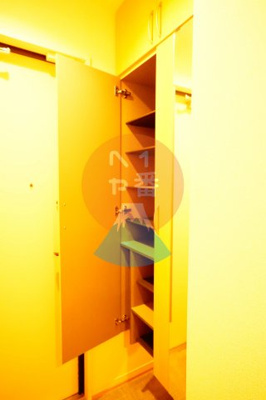 【エントランス】 | Lemons蓮正寺 | ネット無料です。シューズボックス　＊参考写真です