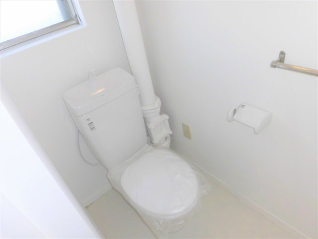 ヴィラナリー安八A棟のトイレ|イメージ写真