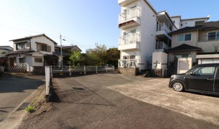 R-BOXOHISHIの駐車場