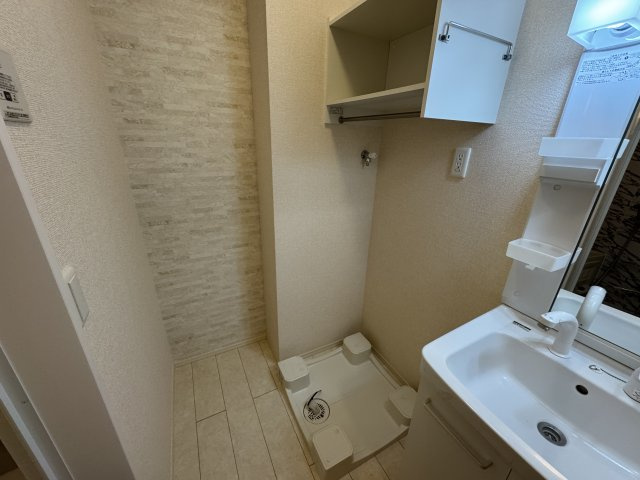 アインス B棟の内装|室内洗濯機置き場