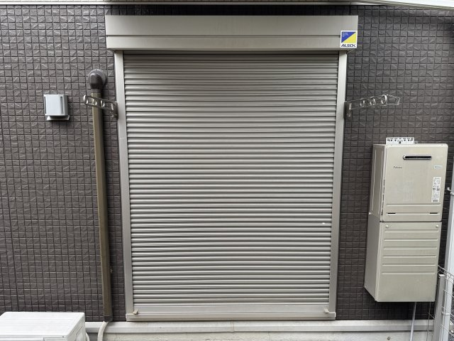 アインス B棟のその他共用部分|防犯シャッター
