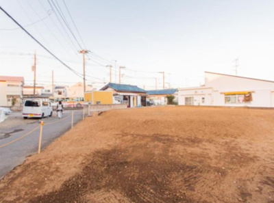 【外観】 | 茅ヶ崎市松浪１丁目　売地　No.1 | 閑静な住宅街の陽当りに恵まれた土地。たくさんの想いが美しいカタチに彩られた時、そこにはひと時のくつろぎが生まれ、ゆっくりと愛着が育まれていきます。