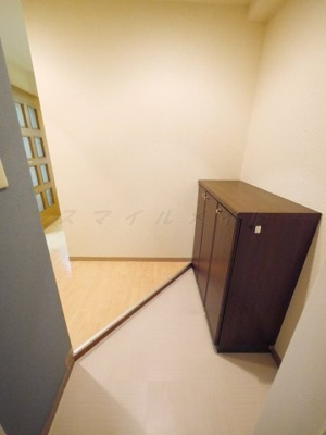 【玄関】 | アーバンスプラザイシワタ３