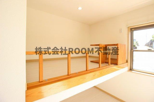 ラパン郡元の内装|明るい室内です