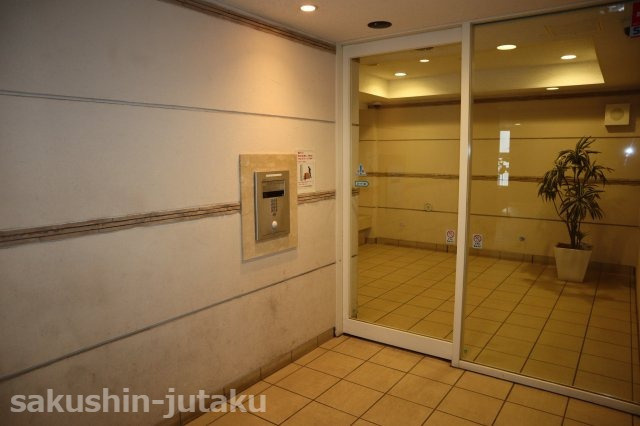 グローリオ八千代緑が丘のエントランス|オートロック