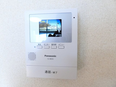 【セキュリティ】 | グランメール | 防犯対策に有効なカメラ付きインターホン！録画機能が付いているので留守中の訪問者まで確認できます♪