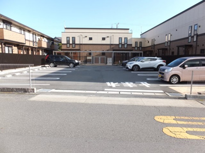 【駐車場】 | フルール・ド・クレマチス