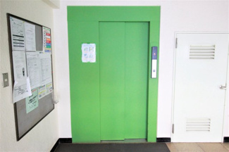 【その他共用部分】 | 日常生活にはかかせないエレベーター付き。