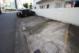 【駐車場】 | キレイに清掃された駐車場です♪