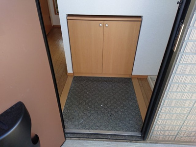 【玄関】 | ハイツワールド幸