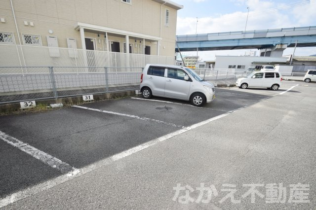 【駐車場】 | 駐車場完備です