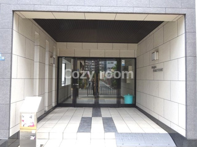 【エントランス】 | ハイツ丸利 | 毎日通るエントランスはこのようになっています