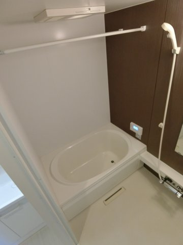 ビューコートの浴室|イメージ103号室の写真（反転あり）