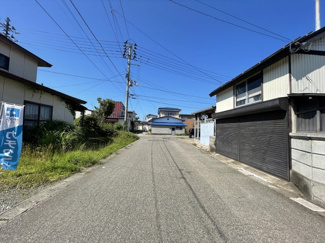 【前面道路含む現地写真】