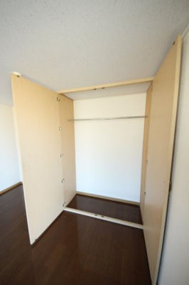 【収納】 | フェアネス長島 | 大容量クローゼット付き！
