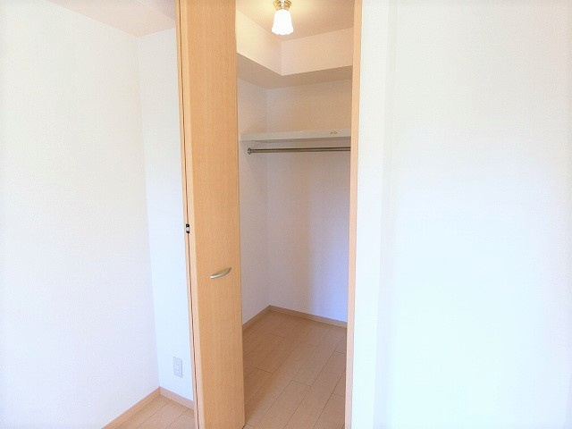 ヴァンセンヌの収納|写真は同建物の別部屋を参考に掲載しております。