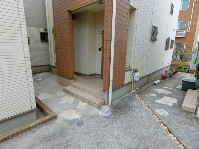 フジパレス戸建賃貸深井東町のエントランス