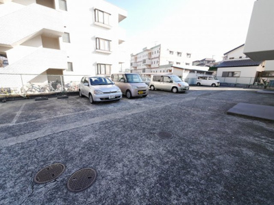 【駐車場】 | マンション築山第２