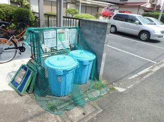 【周辺】 | 敷地内ごみ置場