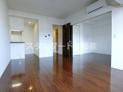 【洋室】 | エステムプラザ梅田