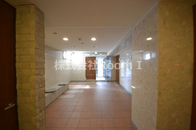 【エントランス】 | ジュネーゼグラン上本町 | ゆとりのあるエントランスです