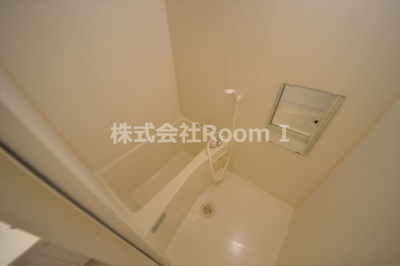 【浴室】 | ジュネーゼグラン上本町 | 日々の暮らしに欠かせないお風呂です