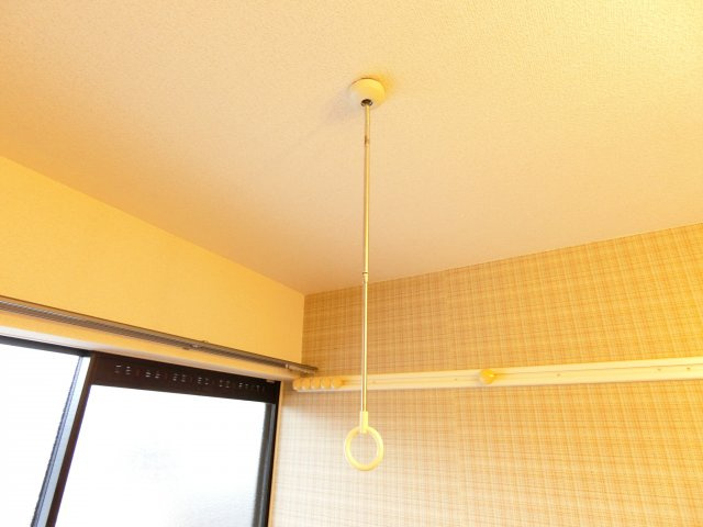 CREST-6の内装